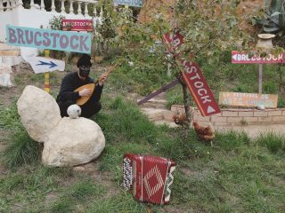 Brucstock music and art festival is coming to life again this weekend! Come join us at Can Serrat Int. Art Center in the village of El Bruc outside Barcelona Oct. 28-30th! Great line-up with local and International artists from 🇯🇵 🇺🇸🇹🇩🇳🇴🇪🇸 🎆 🐒🎏🐓🎶 #festival #elbruc #barcelona #canserrat #brucstock